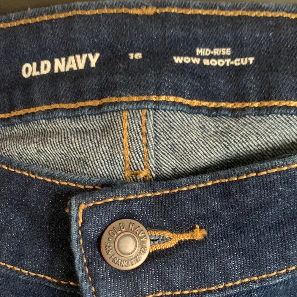 Old Navy Classic Blue Denim Jeans - Picture 4 of 8